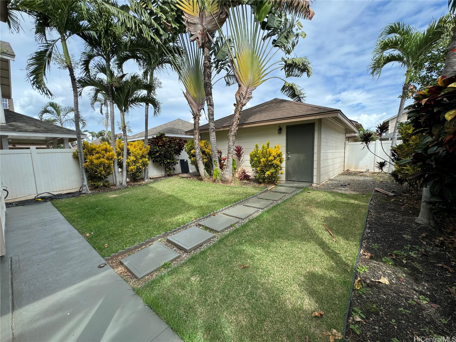 91-1077 Kaihi St Ewa Beach - Rental - photo 7 of 7