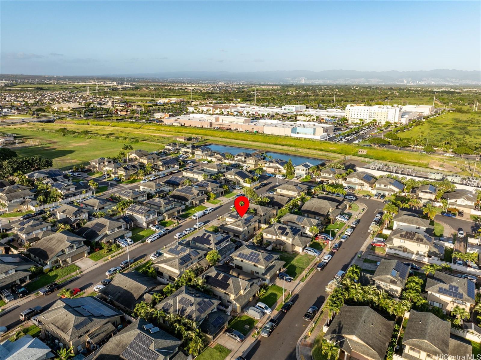 91-1077  Pakaweli Street Kapolei-kai, Ewaplain home - photo 3 of 22