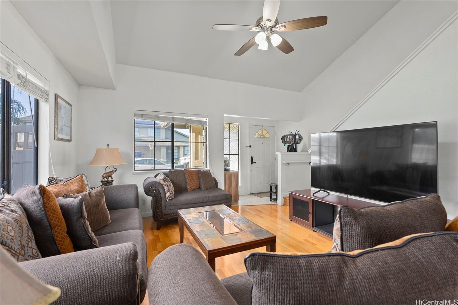 91-1077  Pakaweli Street Kapolei-kai, Ewaplain home - photo 4 of 22