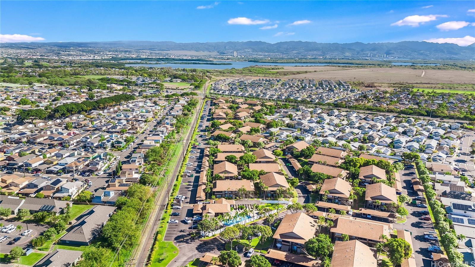 91-1079 Puamaeole St Ewa Beach - Rental - photo 23 of 25