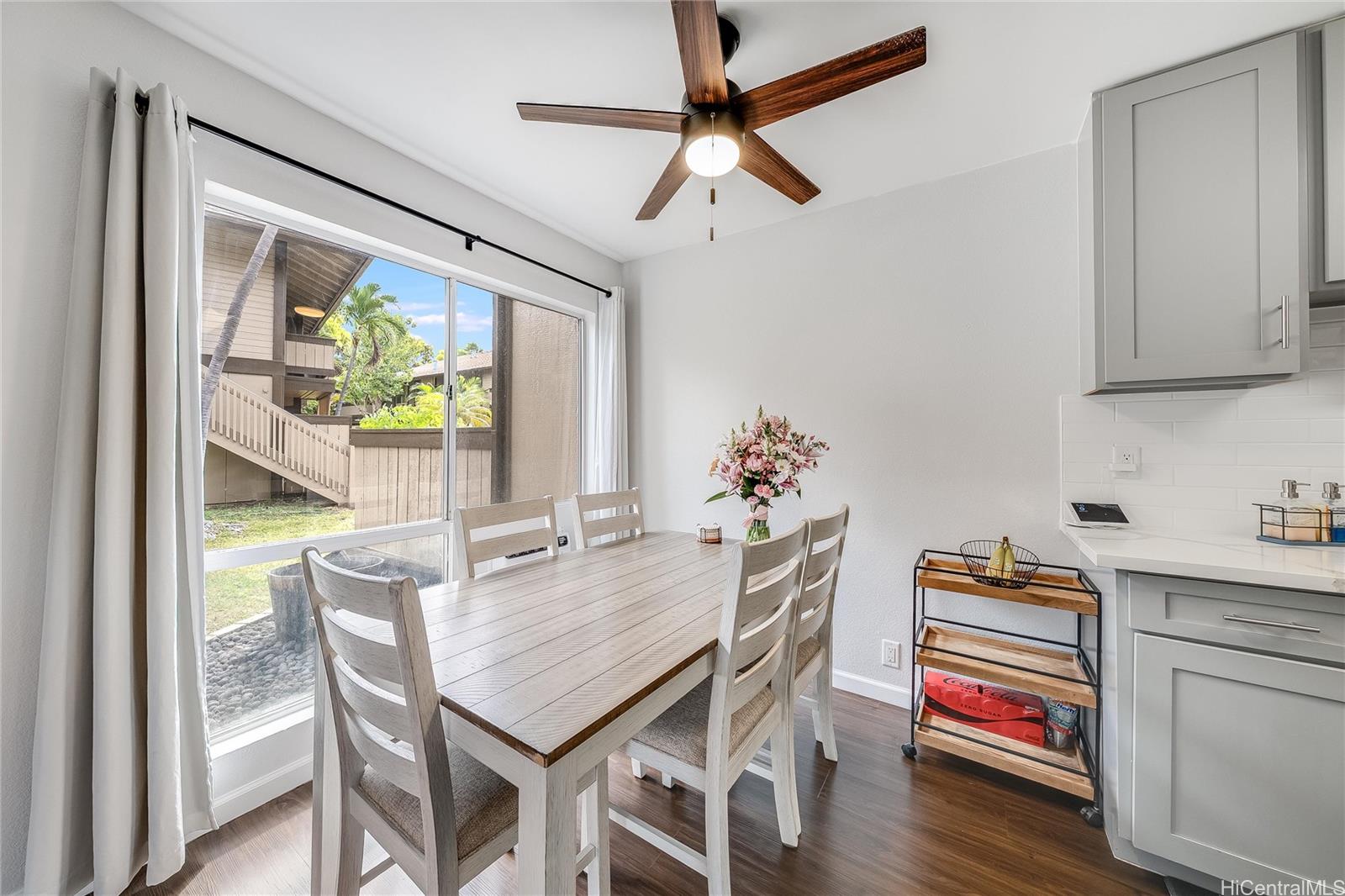 91-1079 Puamaeole St Ewa Beach - Rental - photo 5 of 25