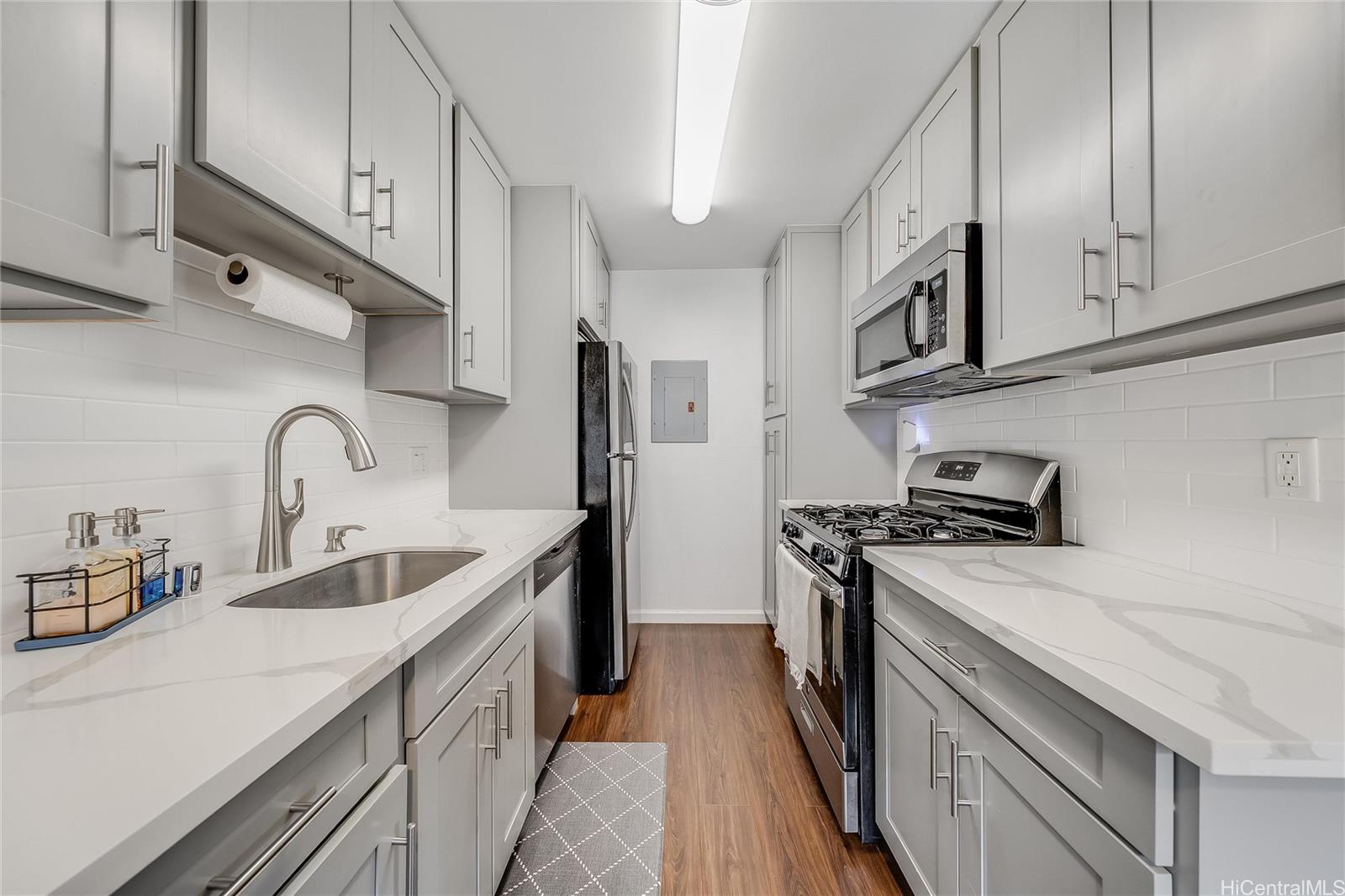 91-1079 Puamaeole St Ewa Beach - Rental - photo 8 of 25