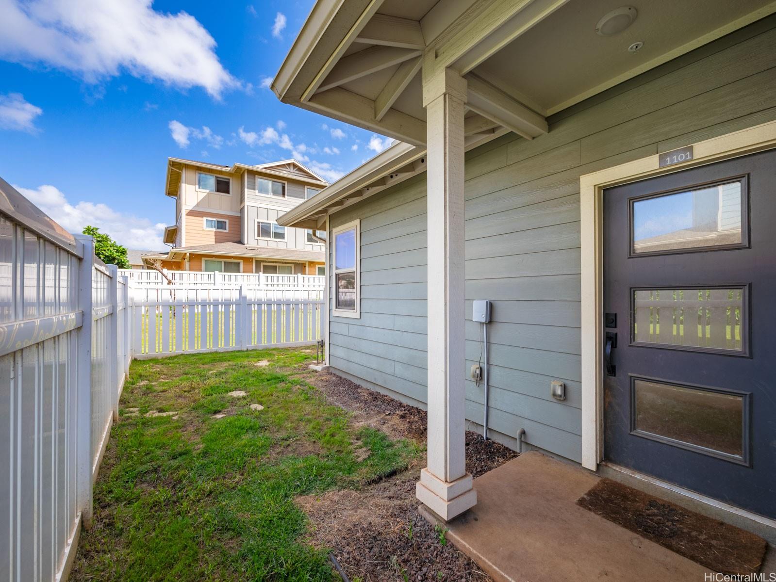 91-1081 Iwikuamoo Street townhouse # 1101, Ewa Beach, Hawaii - photo 20 of 24