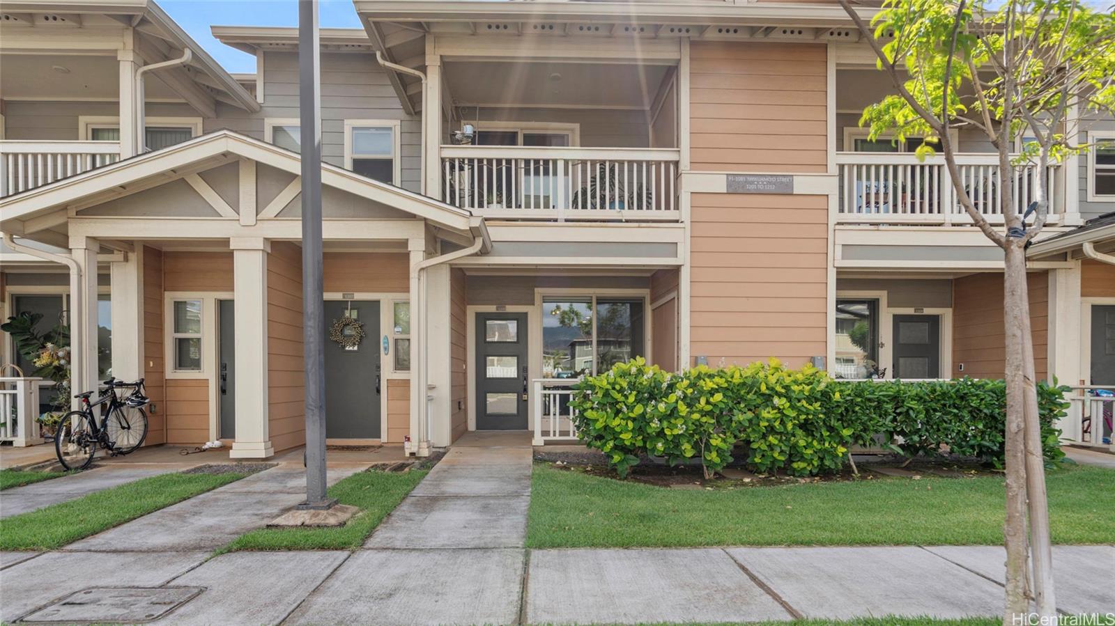 Ho'opili Comm Assn townhouse # 1208, Ewa Beach, Hawaii - photo 3 of 25