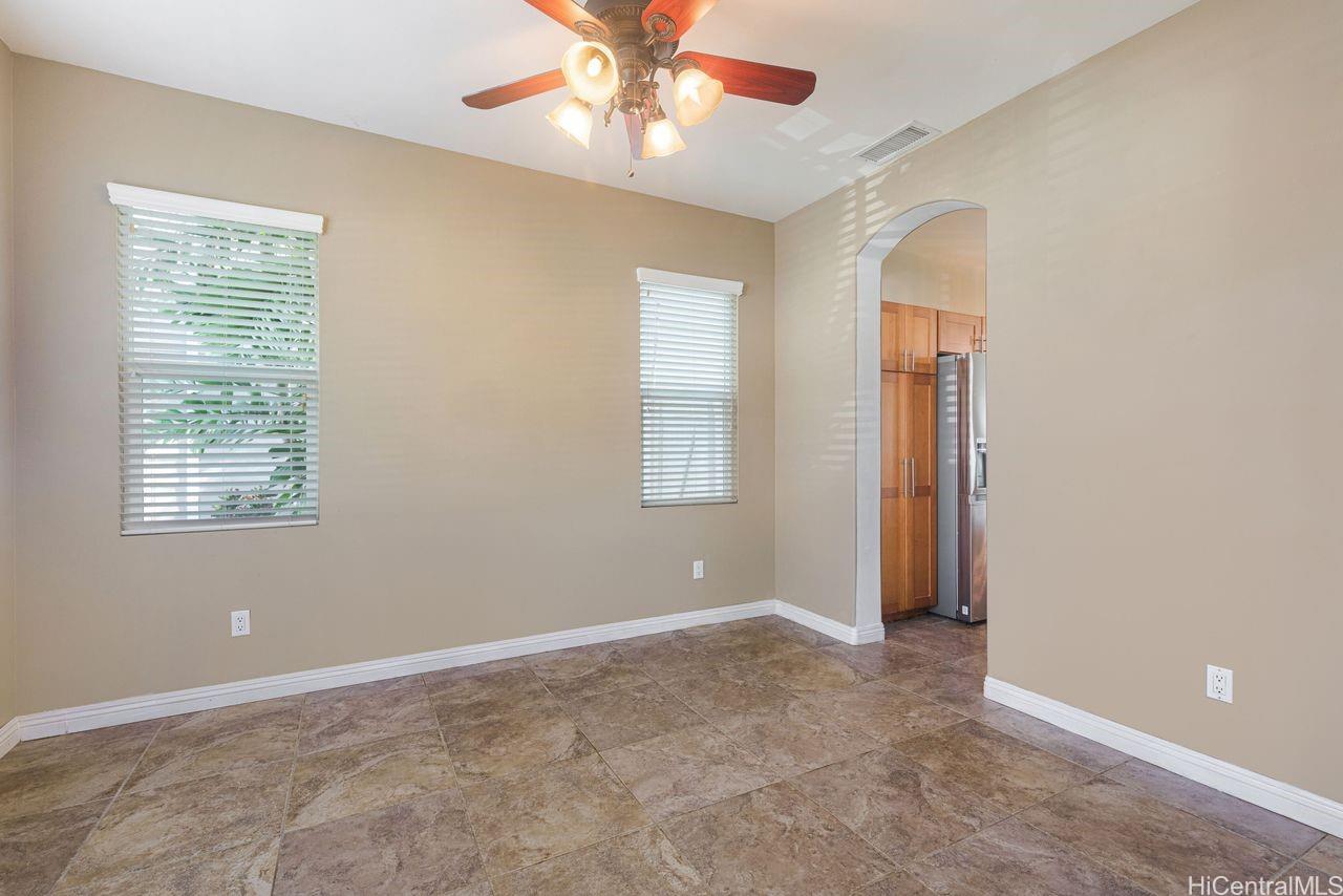 91-1085  Kai Weke Street Ocean Pointe, Ewaplain home - photo 5 of 25