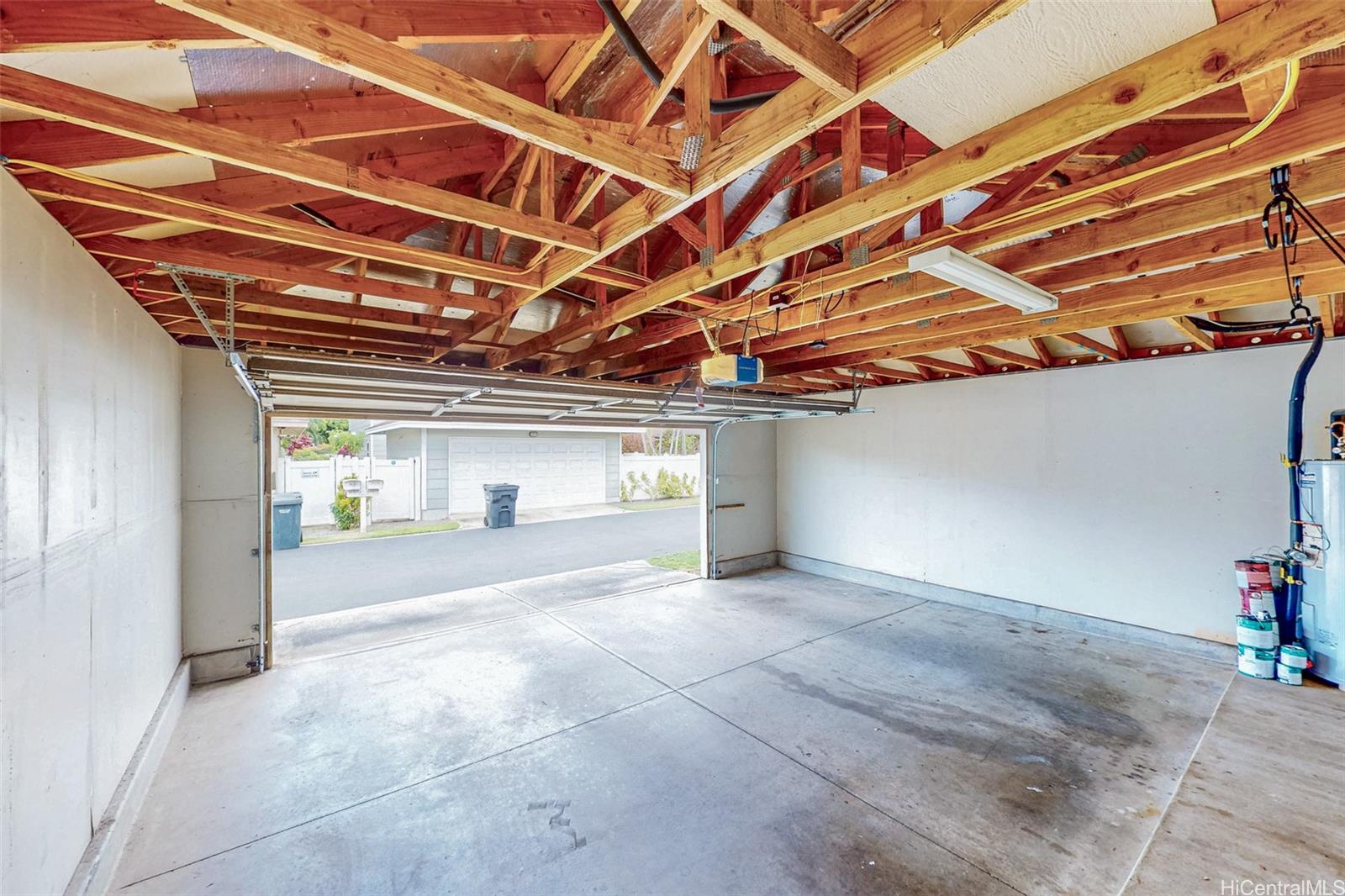 91-1092  Kaileolea Drive Ocean Pointe, Ewaplain home - photo 18 of 25