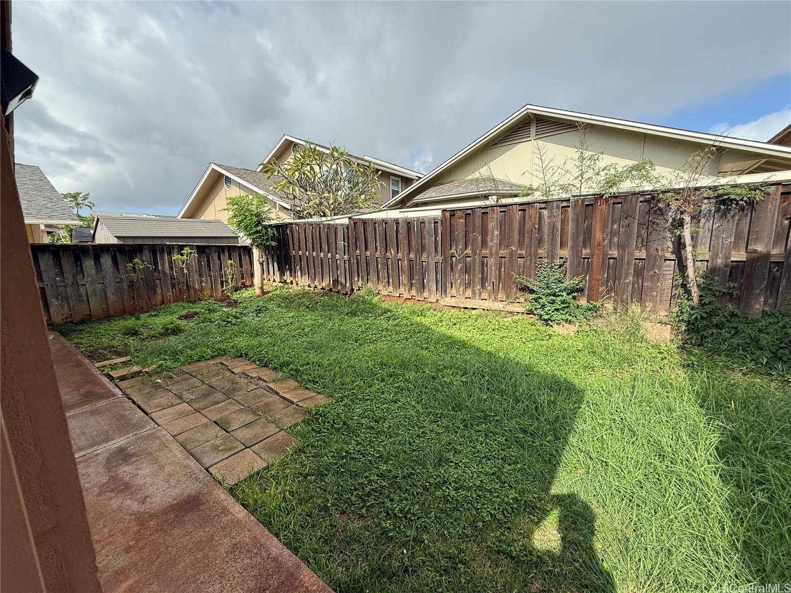 91-1092 Pohahawai St Ewa Beach - Rental - photo 8 of 11