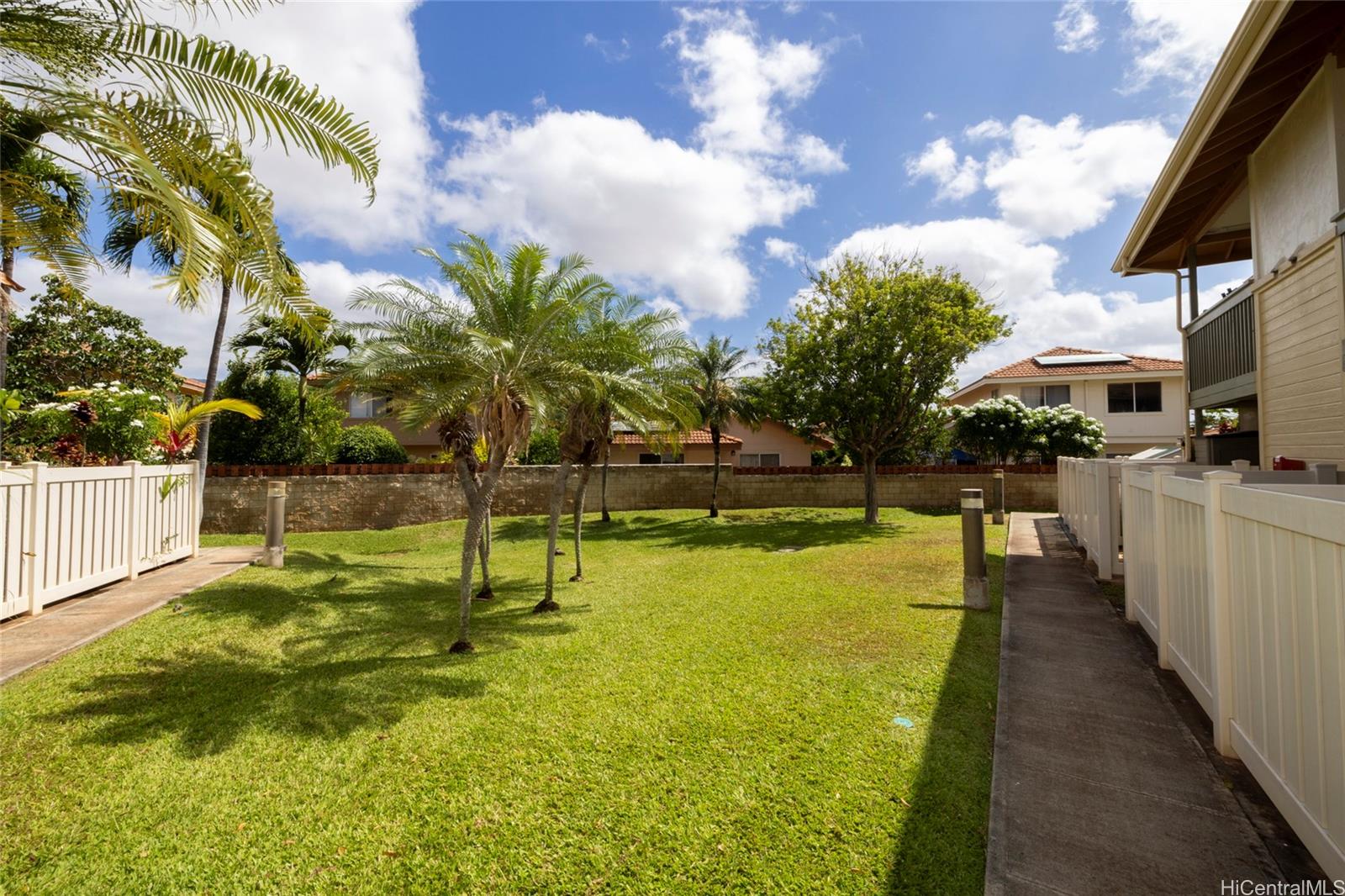 Aeloa Terrace condo # 4D, Kapolei, Hawaii - photo 16 of 20