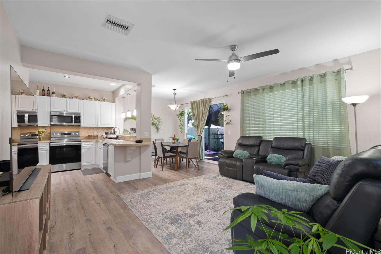 91-1103  Kanela Street Ewa Gen Montecito/tuscany, Ewaplain home - photo 2 of 22