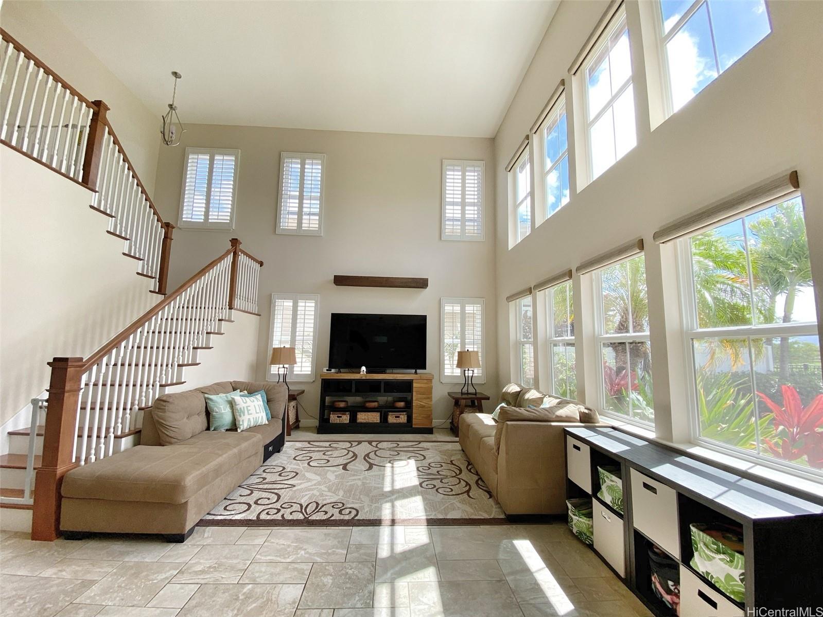 91-1103  Waikai St Hoakalei-ka Makana, Ewaplain home - photo 2 of 10