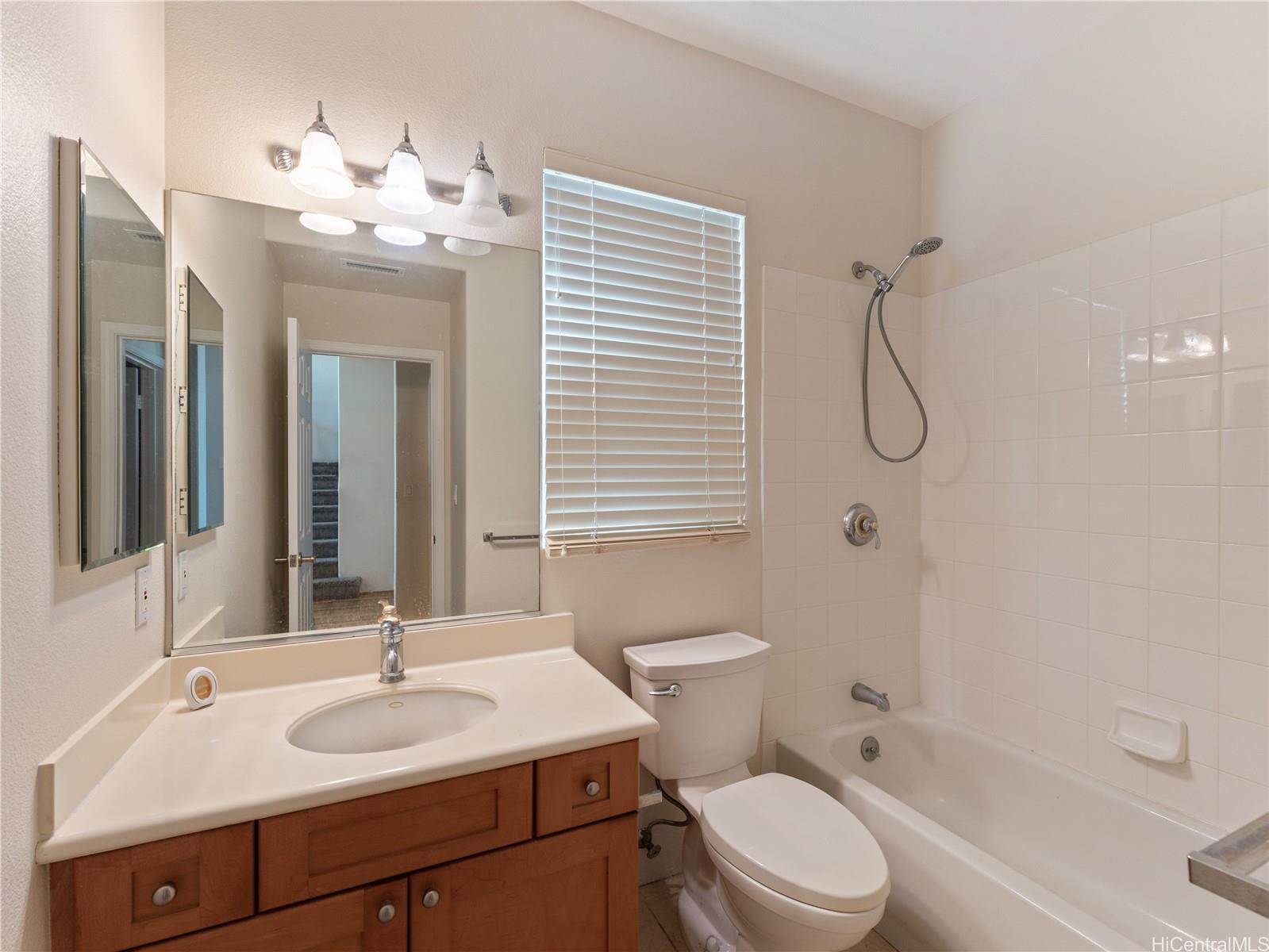 91-1105  Kaiko Street Ocean Pointe, Ewaplain home - photo 13 of 25