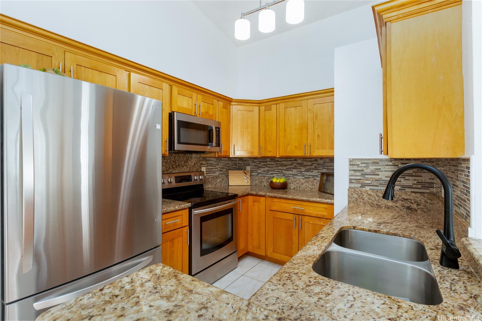 Arbors condo # 9D, Ewa Beach, Hawaii - photo 6 of 20