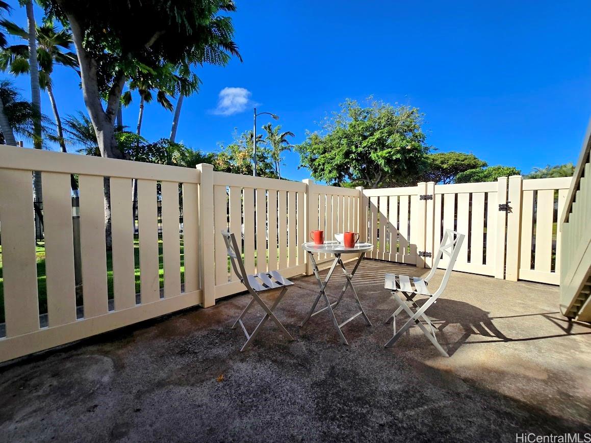 Aeloa Terrace condo # 1L, Kapolei, Hawaii - photo 16 of 17