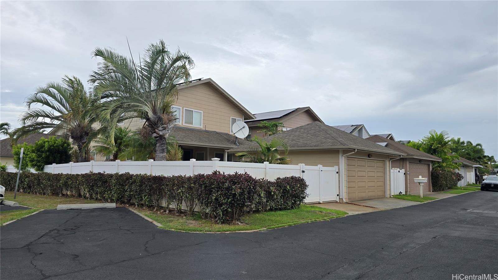 91-1111  Kaiko Street Ocean Pointe, Ewaplain home - photo 15 of 18