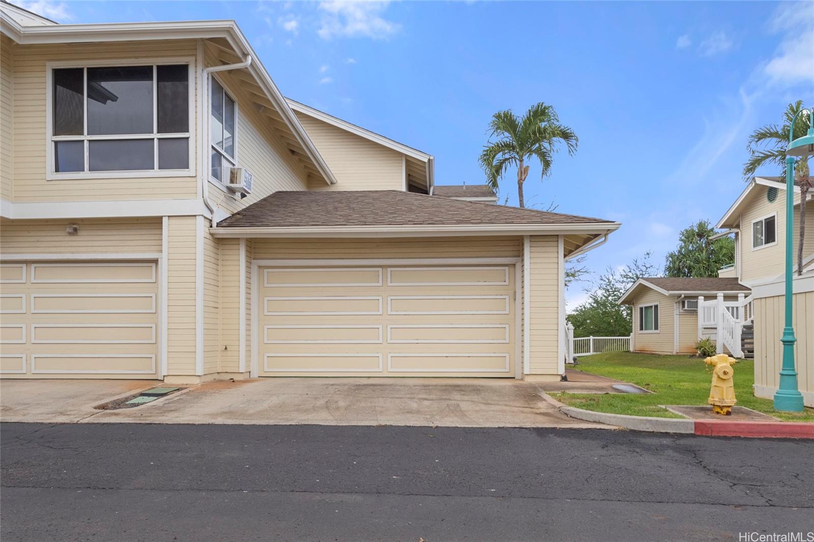 Ewa Gentry townhouse # 15B, Ewa Beach, Hawaii - photo 3 of 25