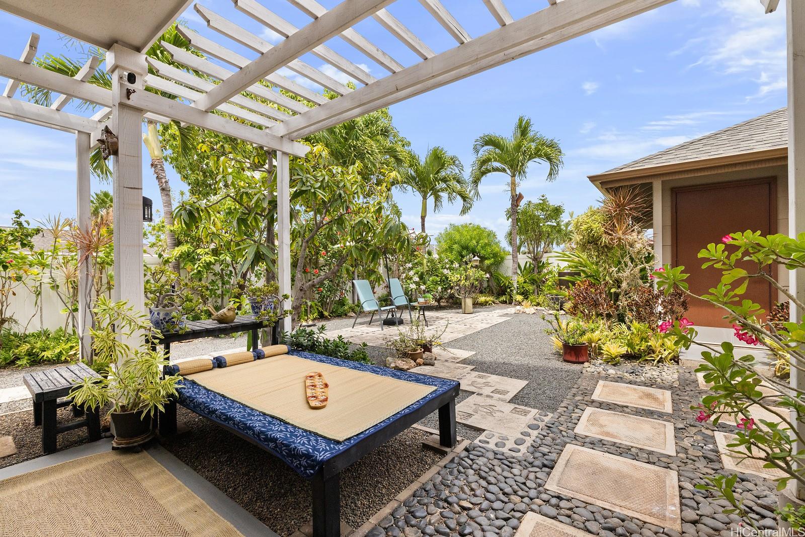 91-1124  Kai Weke Street Ocean Pointe, Ewaplain home - photo 19 of 25