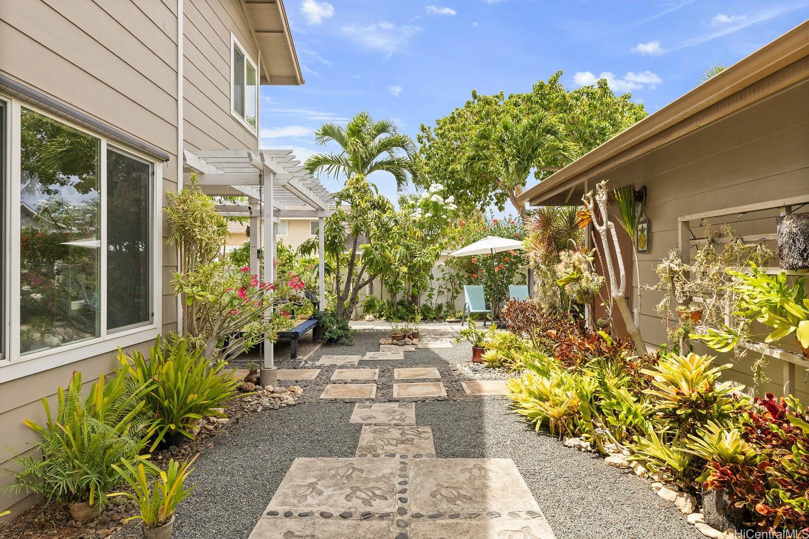 91-1124  Kai Weke Street Ocean Pointe, Ewaplain home - photo 20 of 25