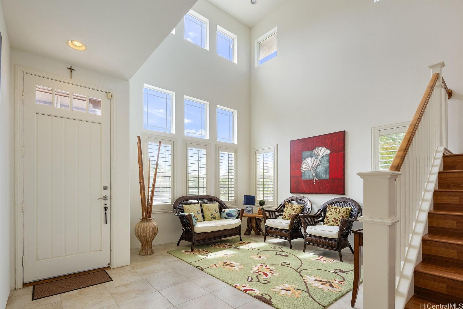 91-1124  Kai Weke Street Ocean Pointe, Ewaplain home - photo 3 of 25