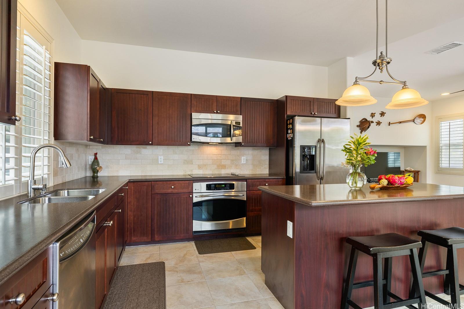 91-1124  Kai Weke Street Ocean Pointe, Ewaplain home - photo 7 of 25