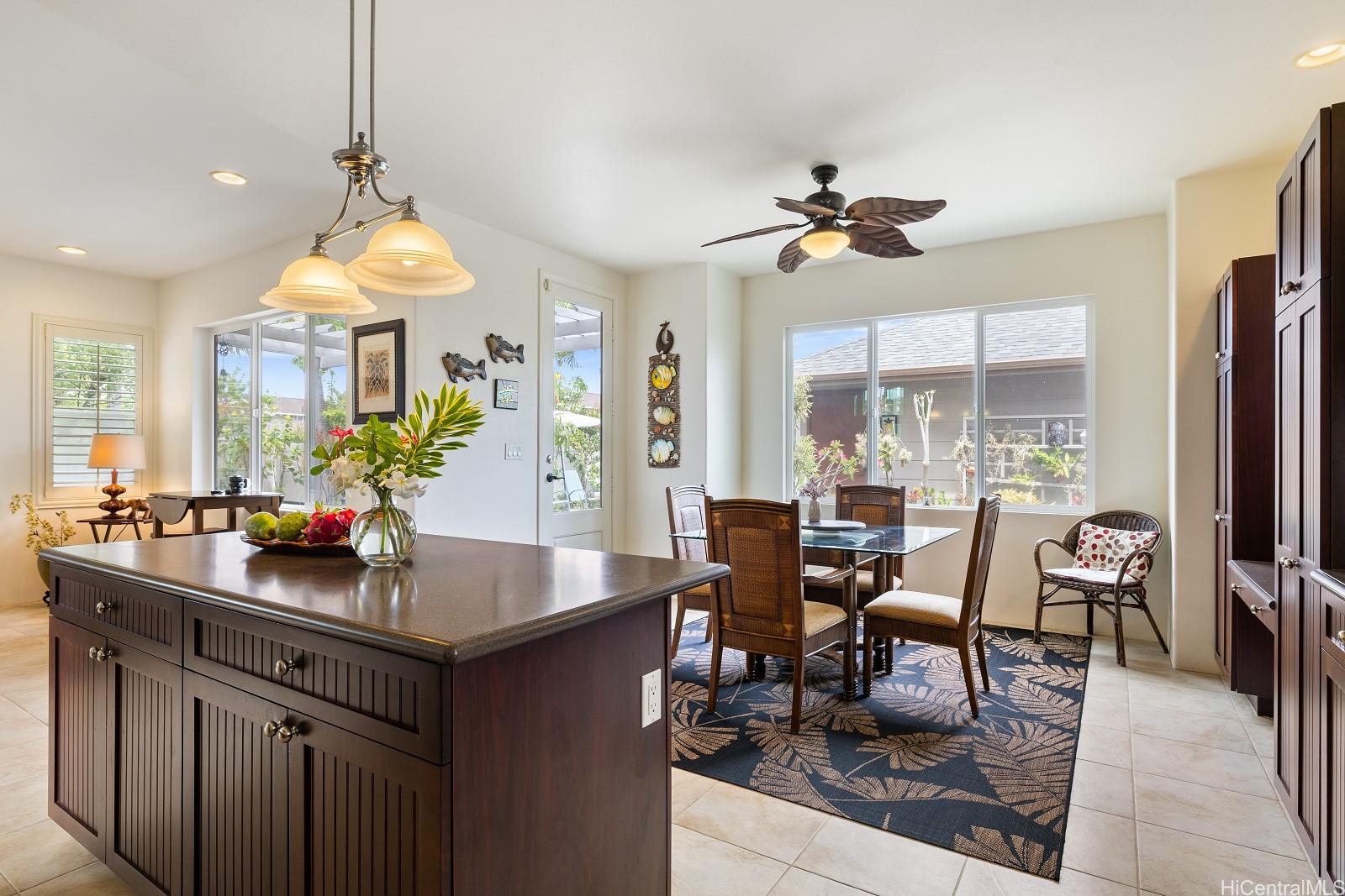 91-1124  Kai Weke Street Ocean Pointe, Ewaplain home - photo 8 of 25