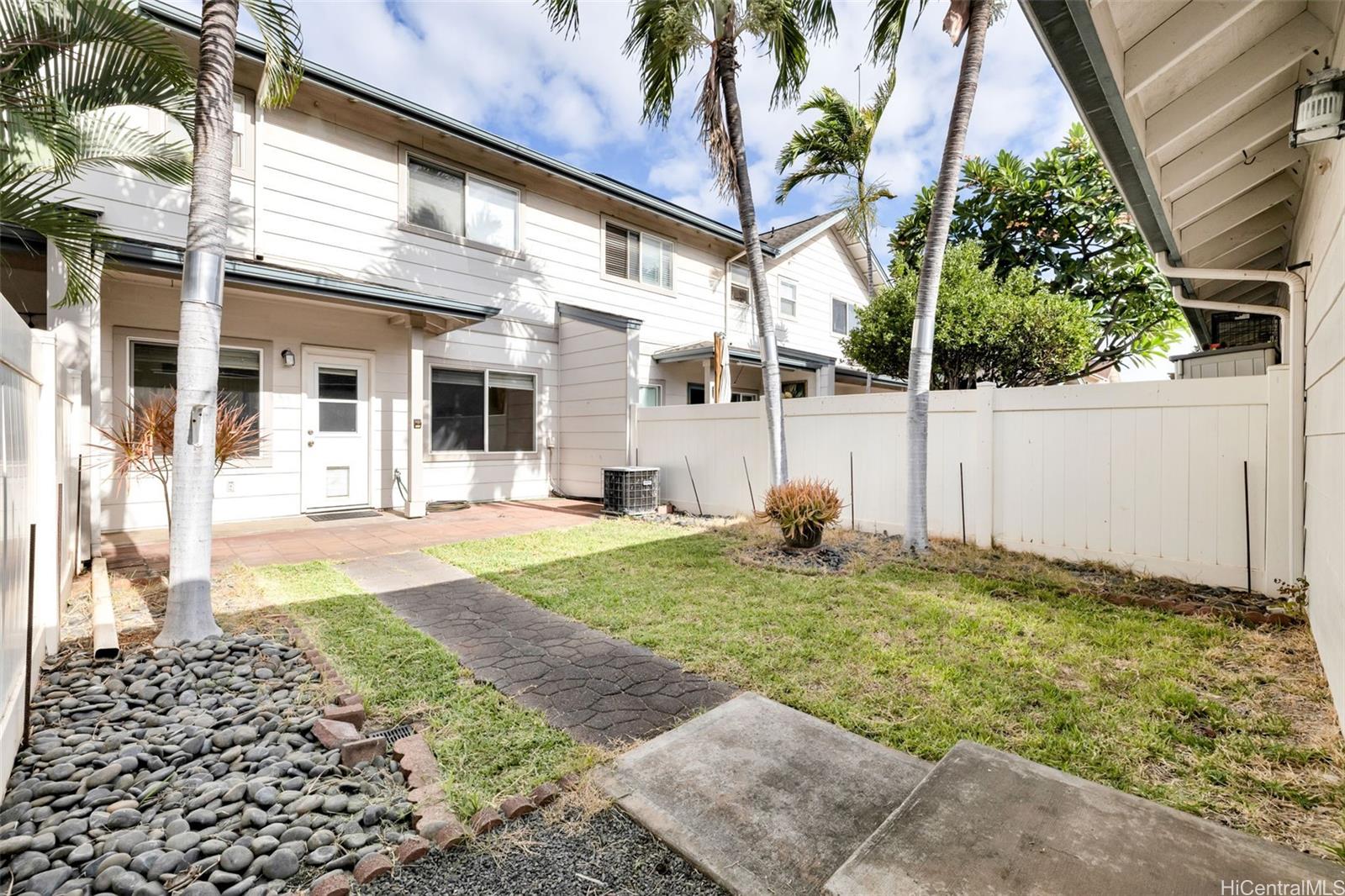 Associa townhouse # 3C4, Ewa Beach, Hawaii - photo 19 of 21