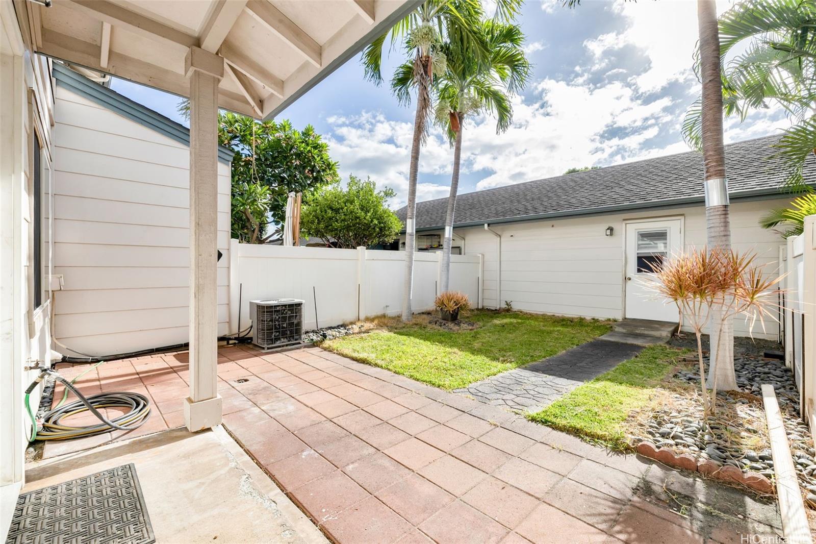 Associa townhouse # 3C4, Ewa Beach, Hawaii - photo 20 of 21