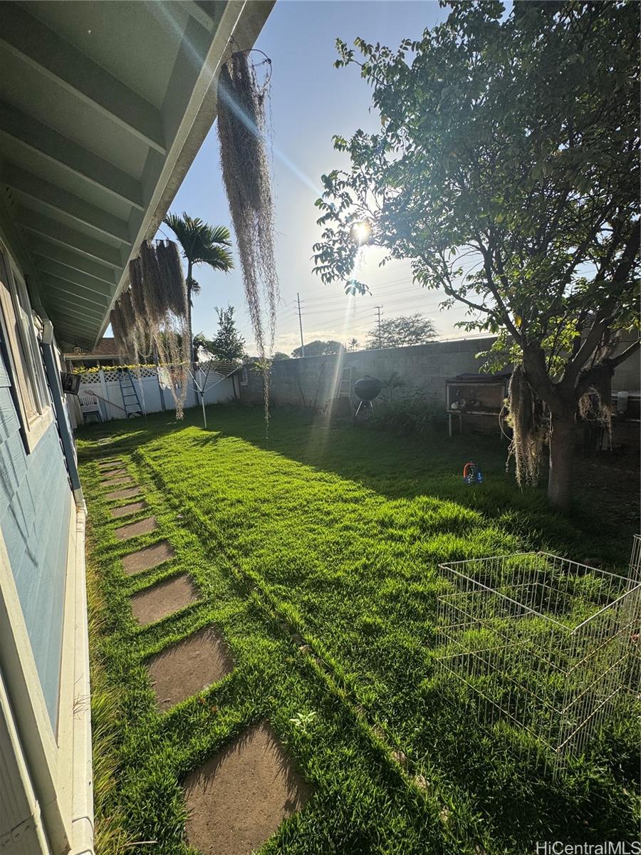 91-1133  Kaupea Street Hawaiian Home Lands, Ewaplain home - photo 2 of 4