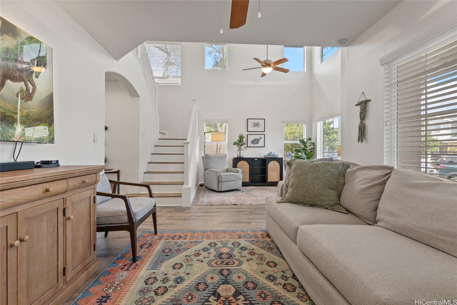 91-1134  Kaiee Street Ocean Pointe, Ewaplain home - photo 2 of 25