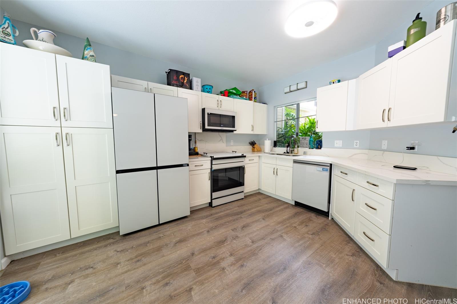 Associa townhouse # 13E, Ewa Beach, Hawaii - photo 2 of 21