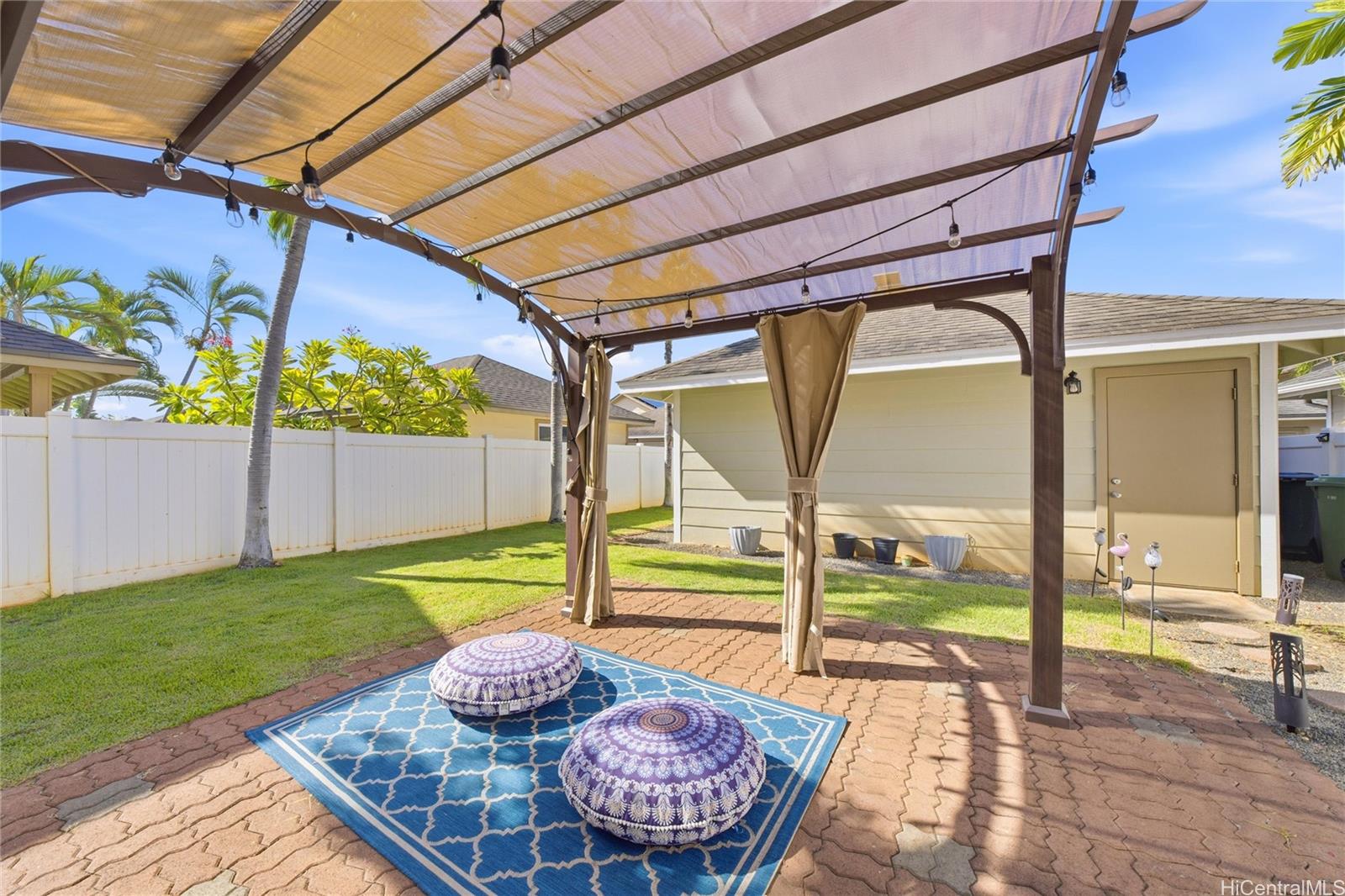 91-1147 Kaileonui St Ewa Beach - Rental - photo 23 of 25