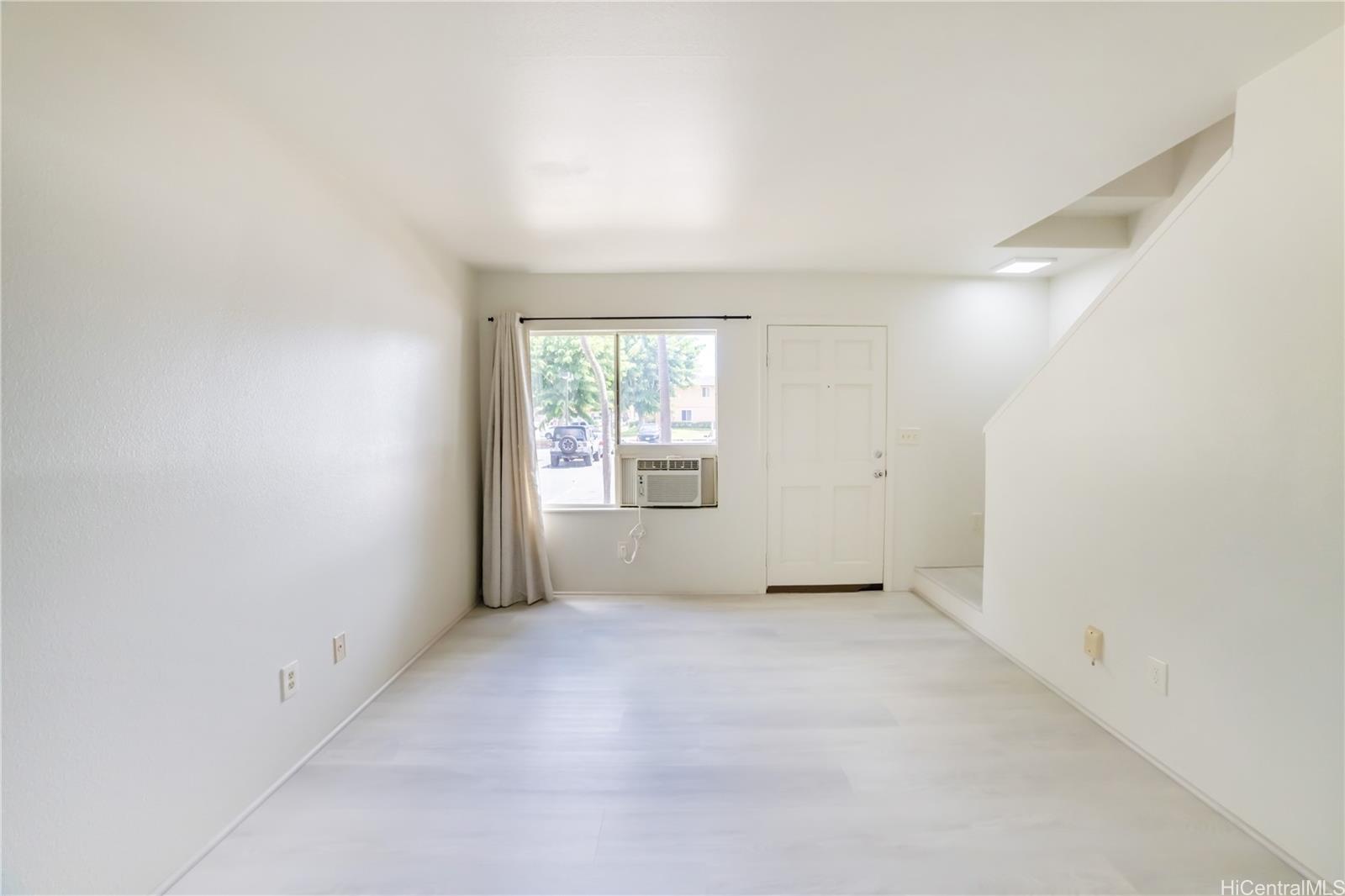 Villages of Kapolei Association townhouse # 6F, Kapolei, Hawaii - photo 5 of 25