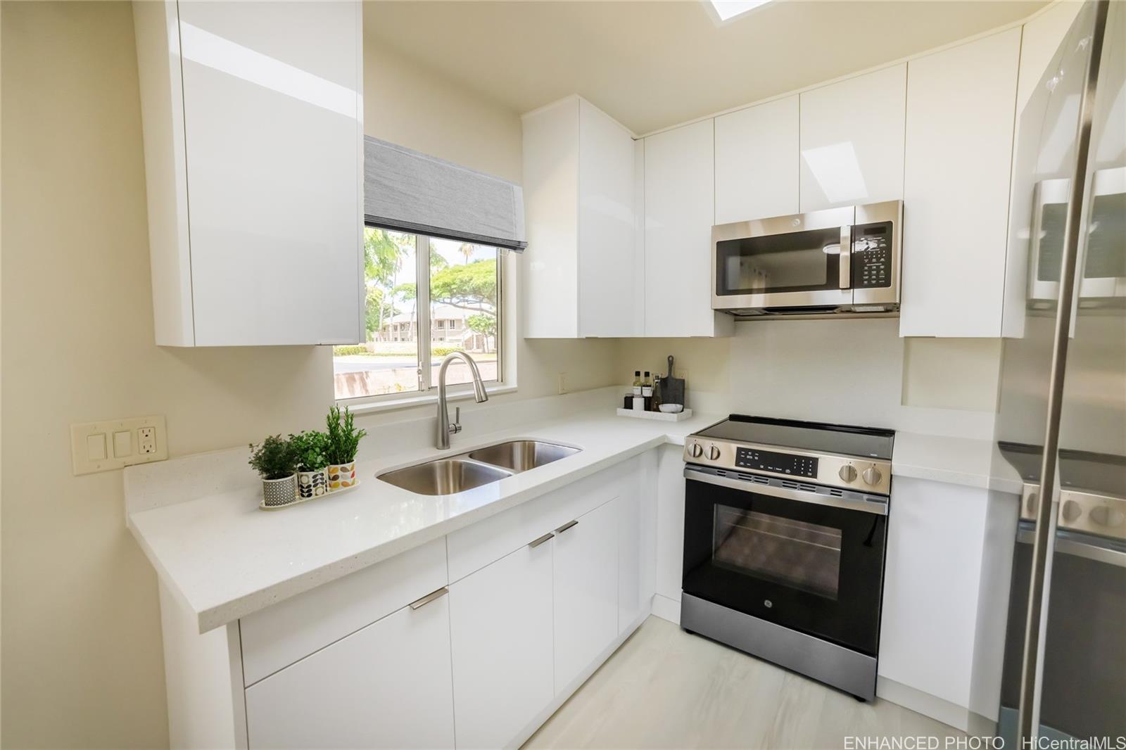 Villages of Kapolei Association townhouse # 6F, Kapolei, Hawaii - photo 8 of 25