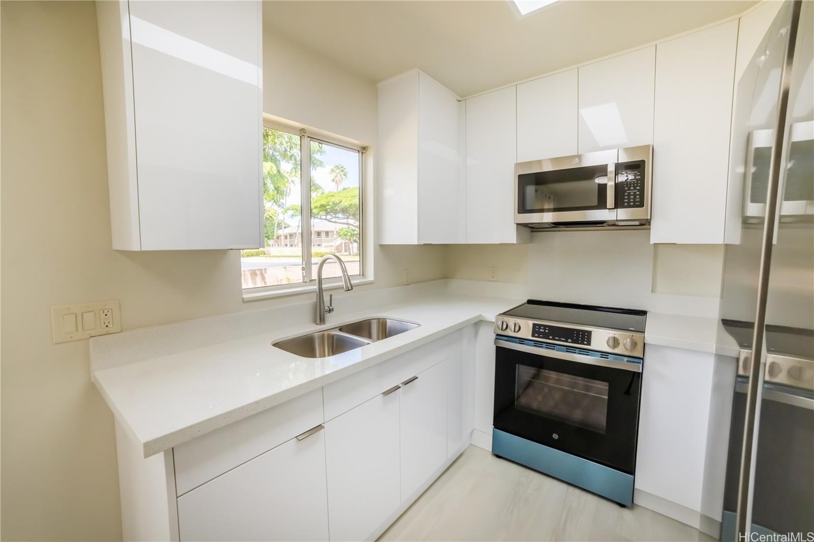 Villages of Kapolei Association townhouse # 6F, Kapolei, Hawaii - photo 9 of 25