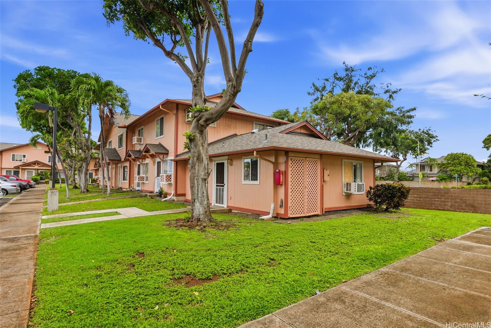 Kulalani Village condo # 6H, Kapolei, Hawaii - photo 2 of 14