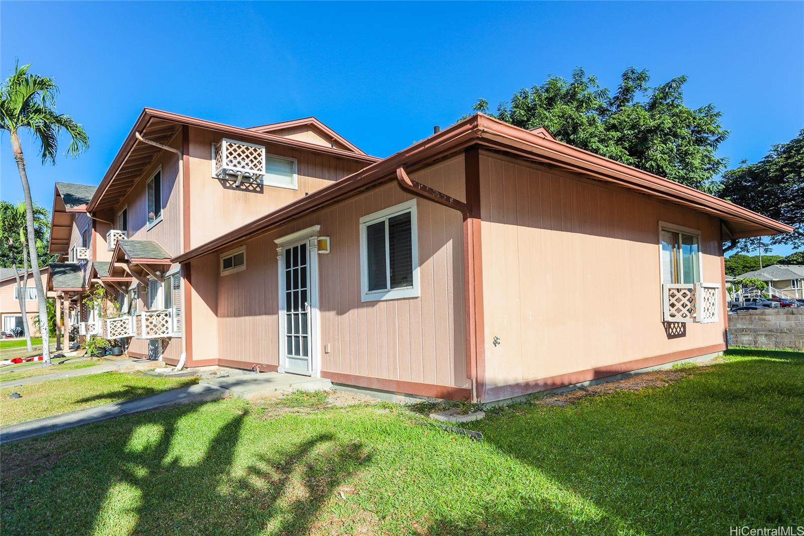 Villages of Kapolei townhouse # 8H, Kapolei, Hawaii - photo 18 of 22