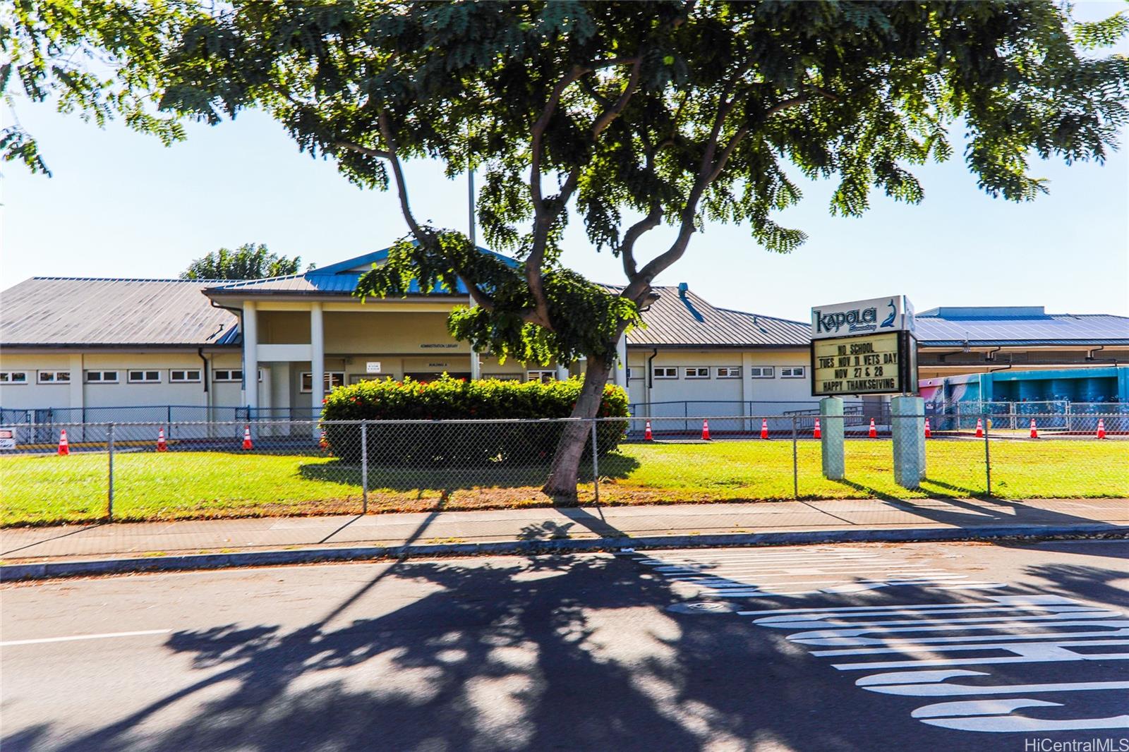 Villages of Kapolei townhouse # 8H, Kapolei, Hawaii - photo 20 of 22