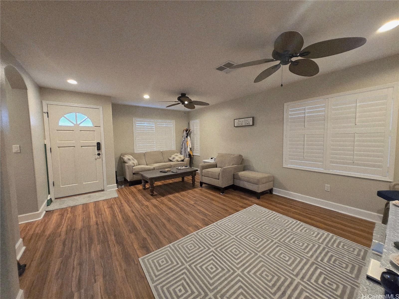 91-1153  Kaileonui Street Ocean Pointe, Ewaplain home - photo 2 of 19