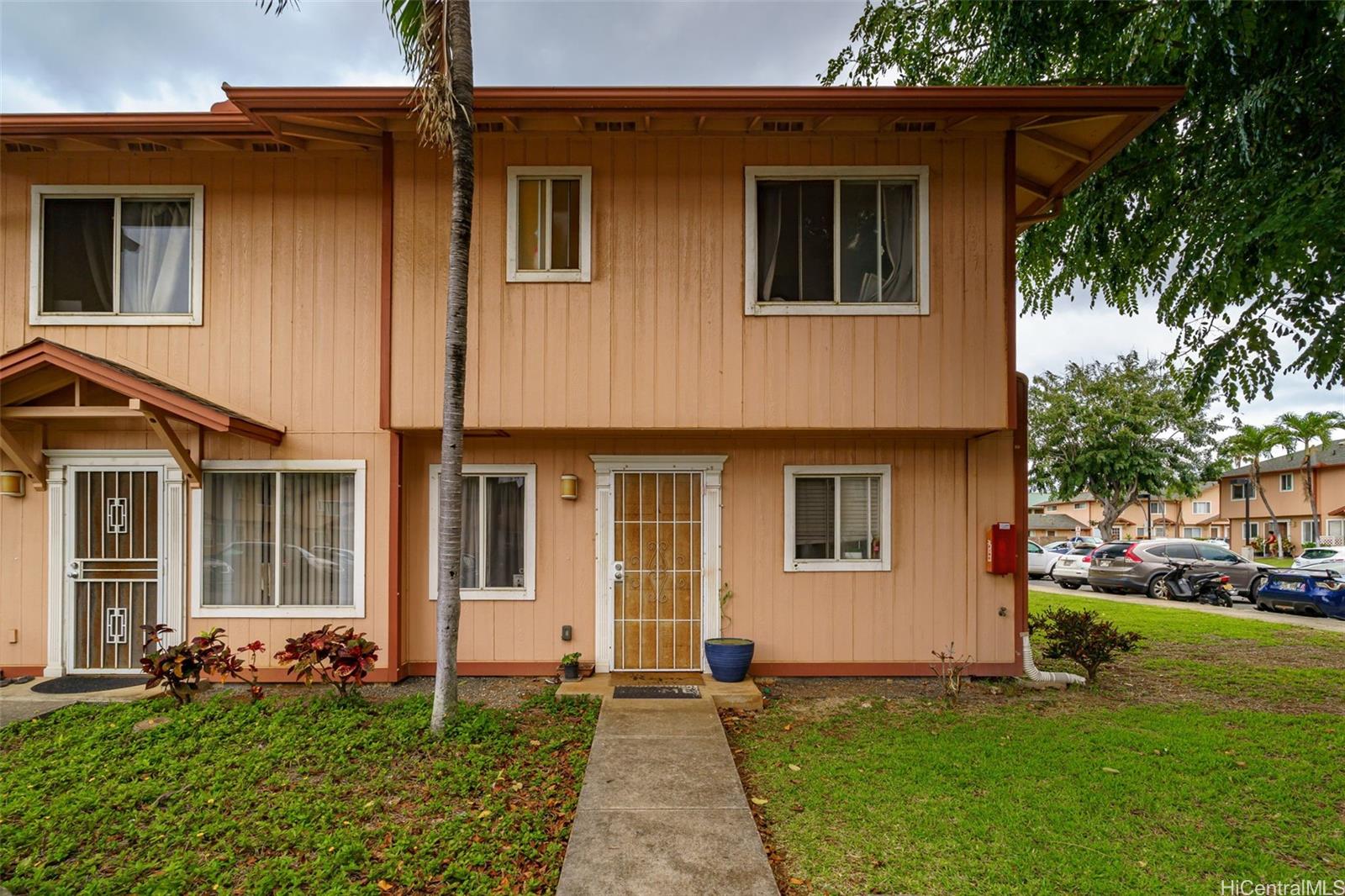 City Of Kapolei townhouse # 10A, Kapolei, Hawaii - photo 2 of 17