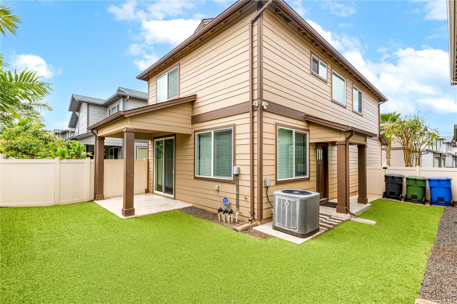 91-1160  Kamakana Street Ewa Gen-seabridge, Ewaplain home - photo 10 of 25