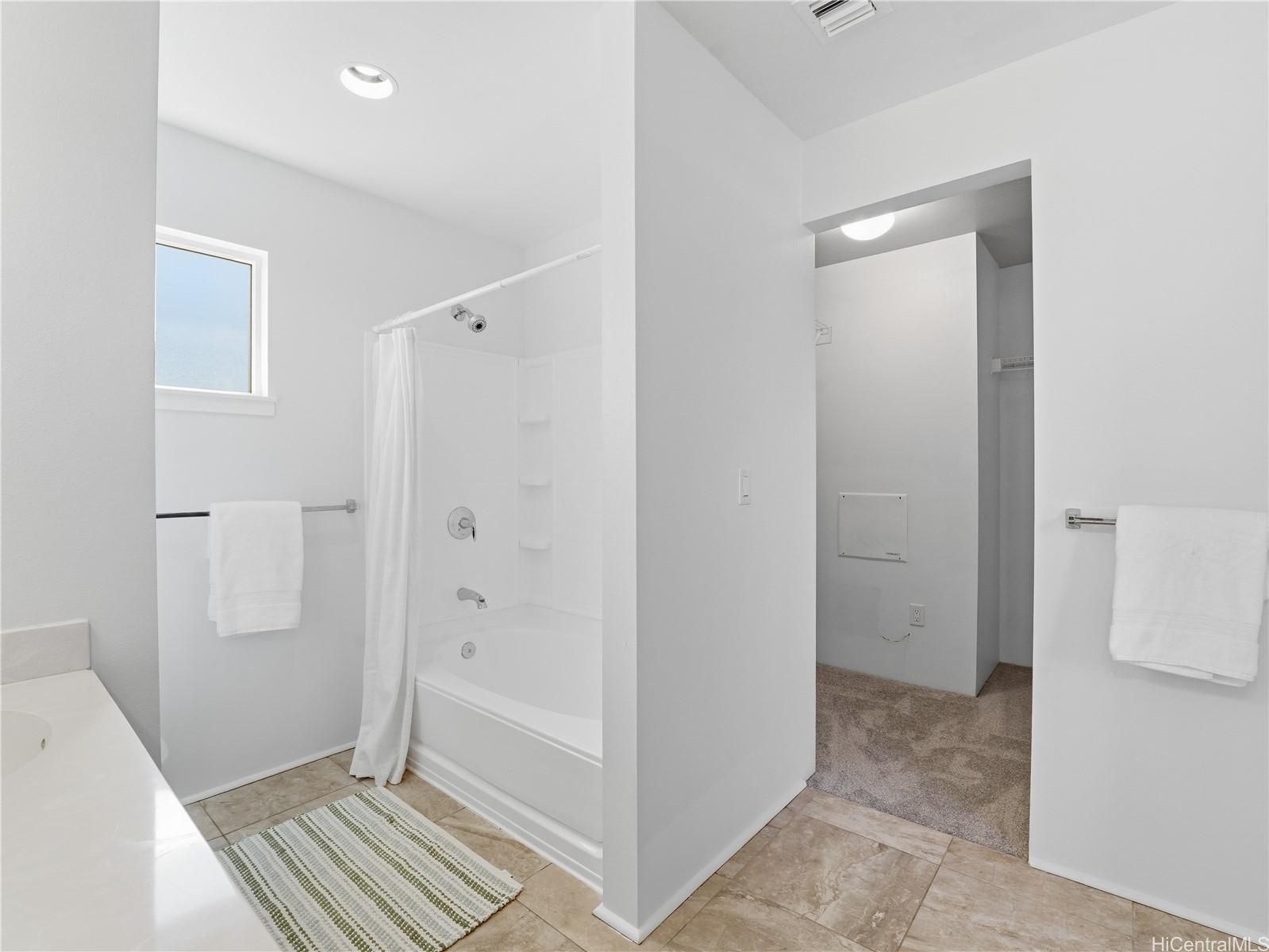 91-1160  Kamakana Street Ewa Gen-seabridge, Ewaplain home - photo 15 of 25