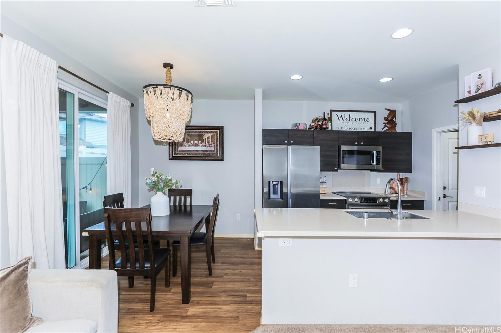 91-1160  Kamakana Street Ewa Gen-seabridge, Ewaplain home - photo 4 of 18