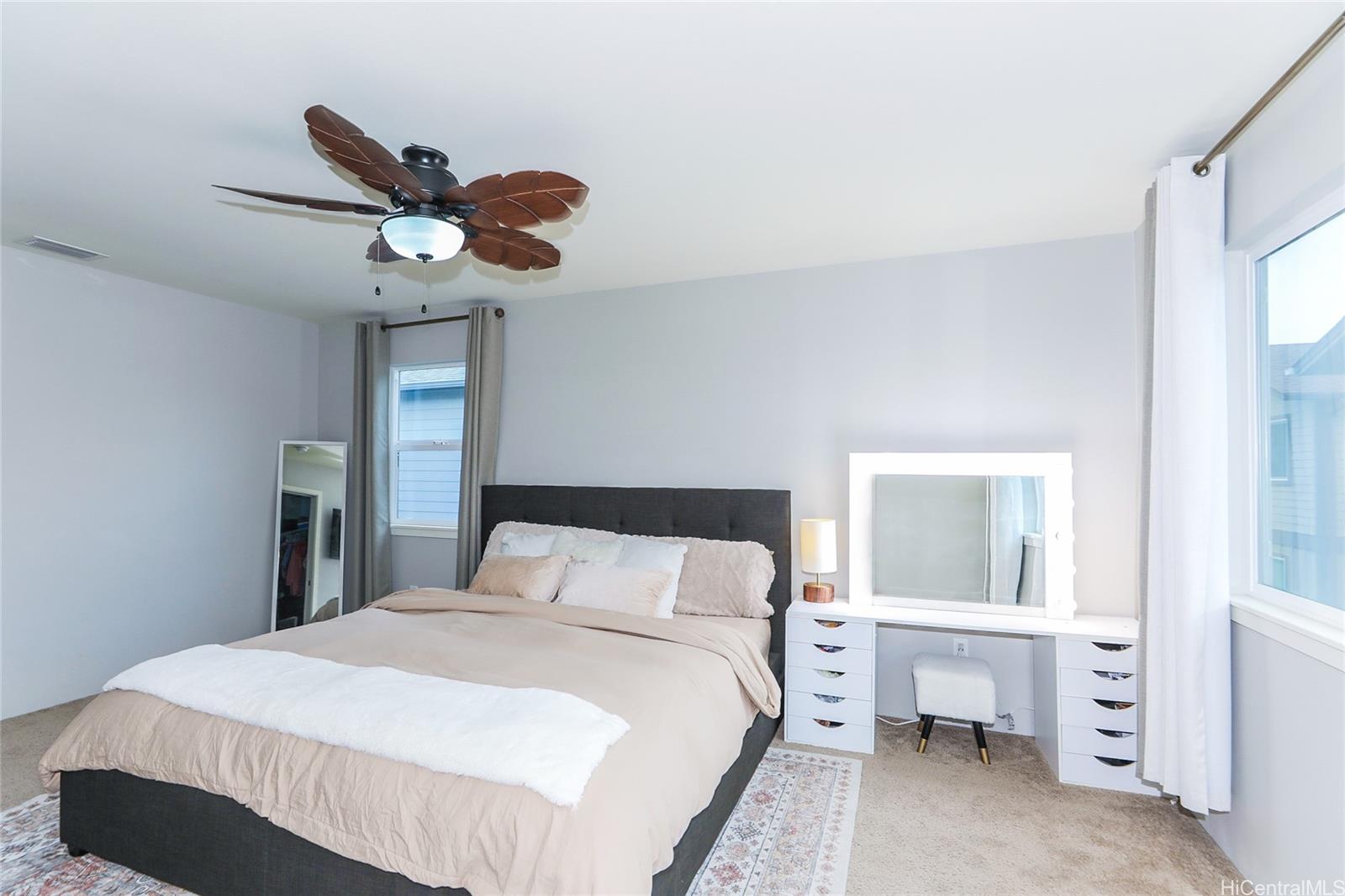 91-1160  Kamakana Street Ewa Gen-seabridge, Ewaplain home - photo 10 of 18