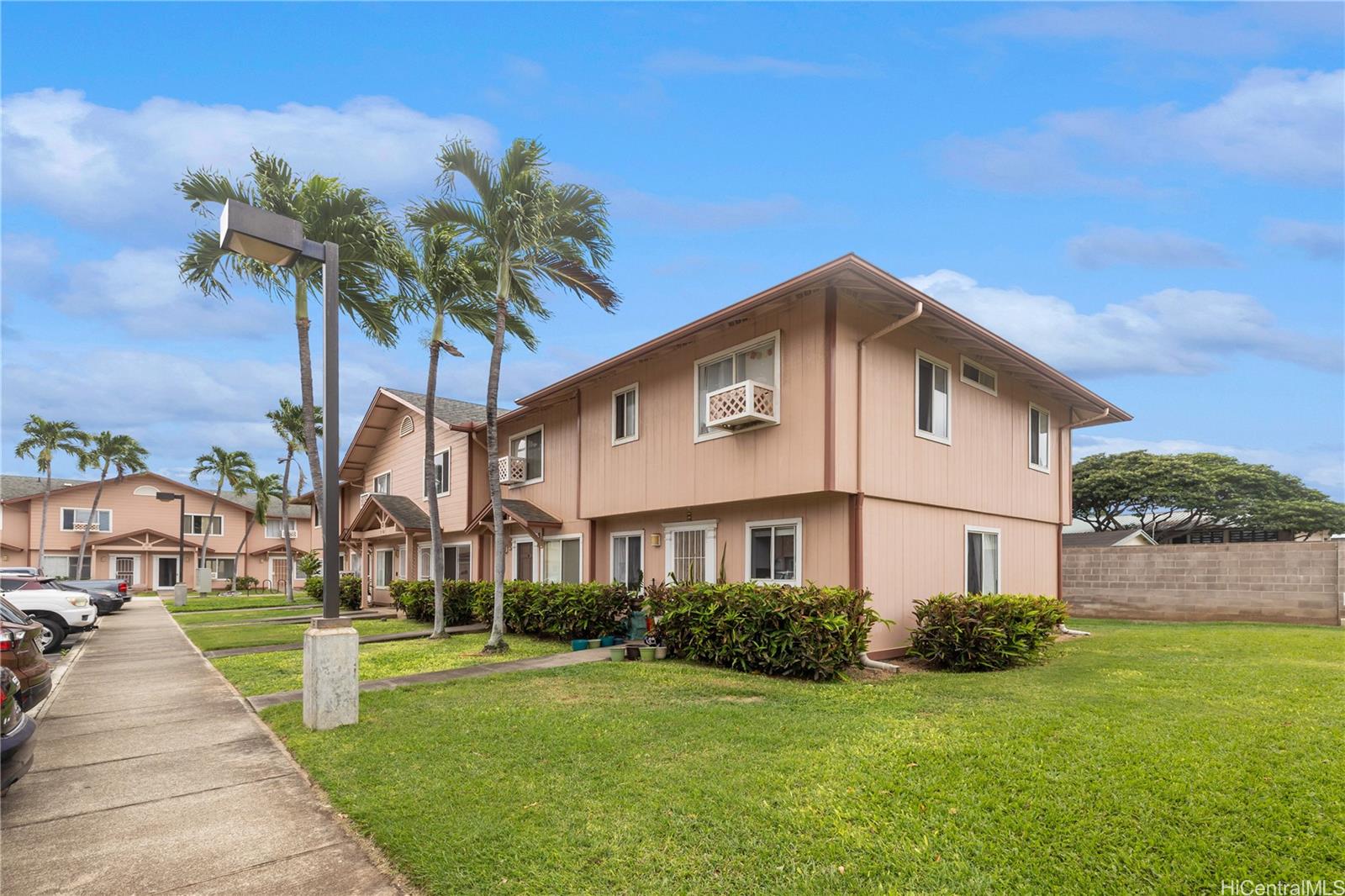 Villages of Kapolei townhouse # 13C, Kapolei, Hawaii - photo 19 of 20