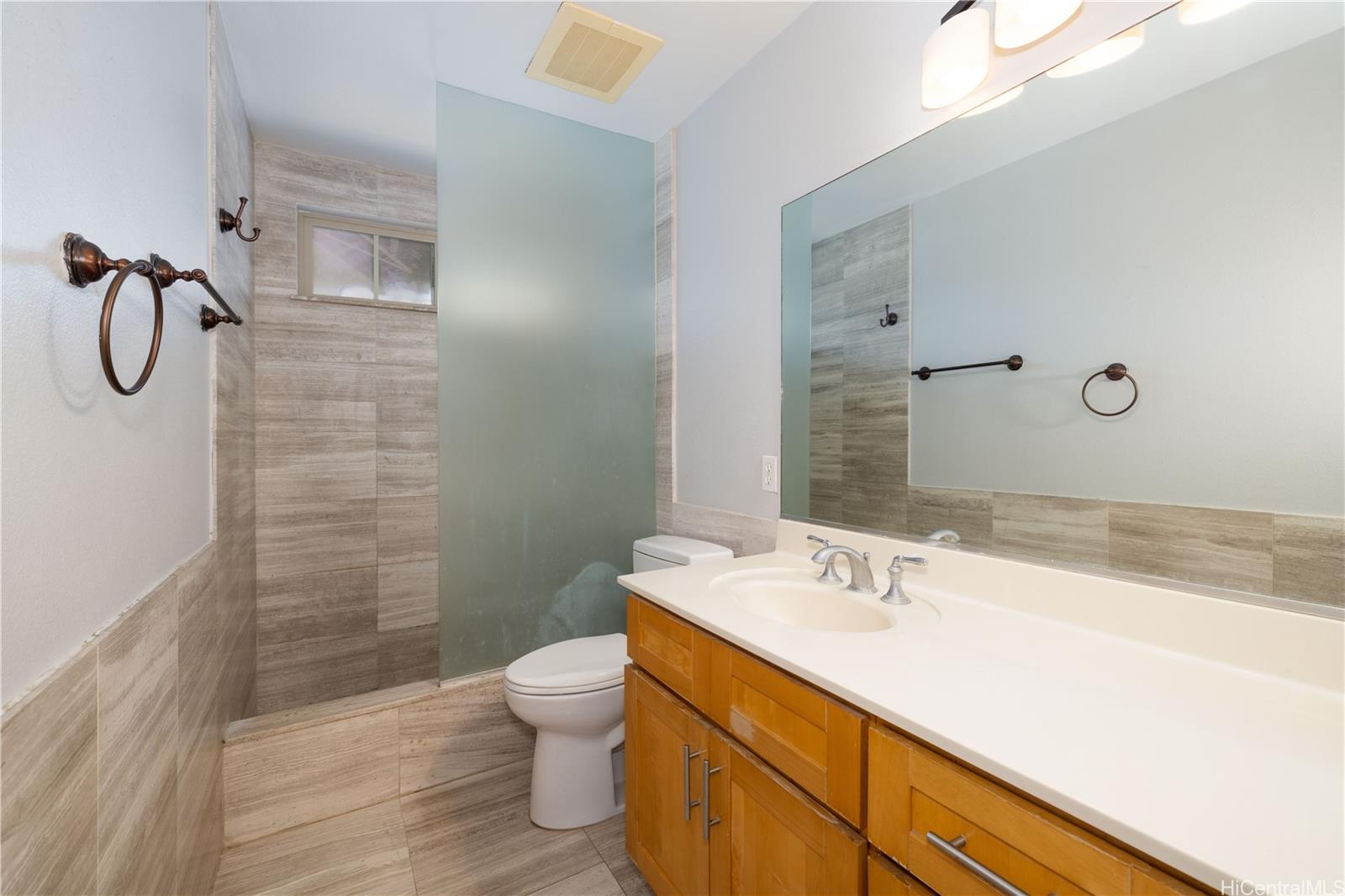 Villages of Kapolei townhouse # 205, Kapolei, Hawaii - photo 18 of 20