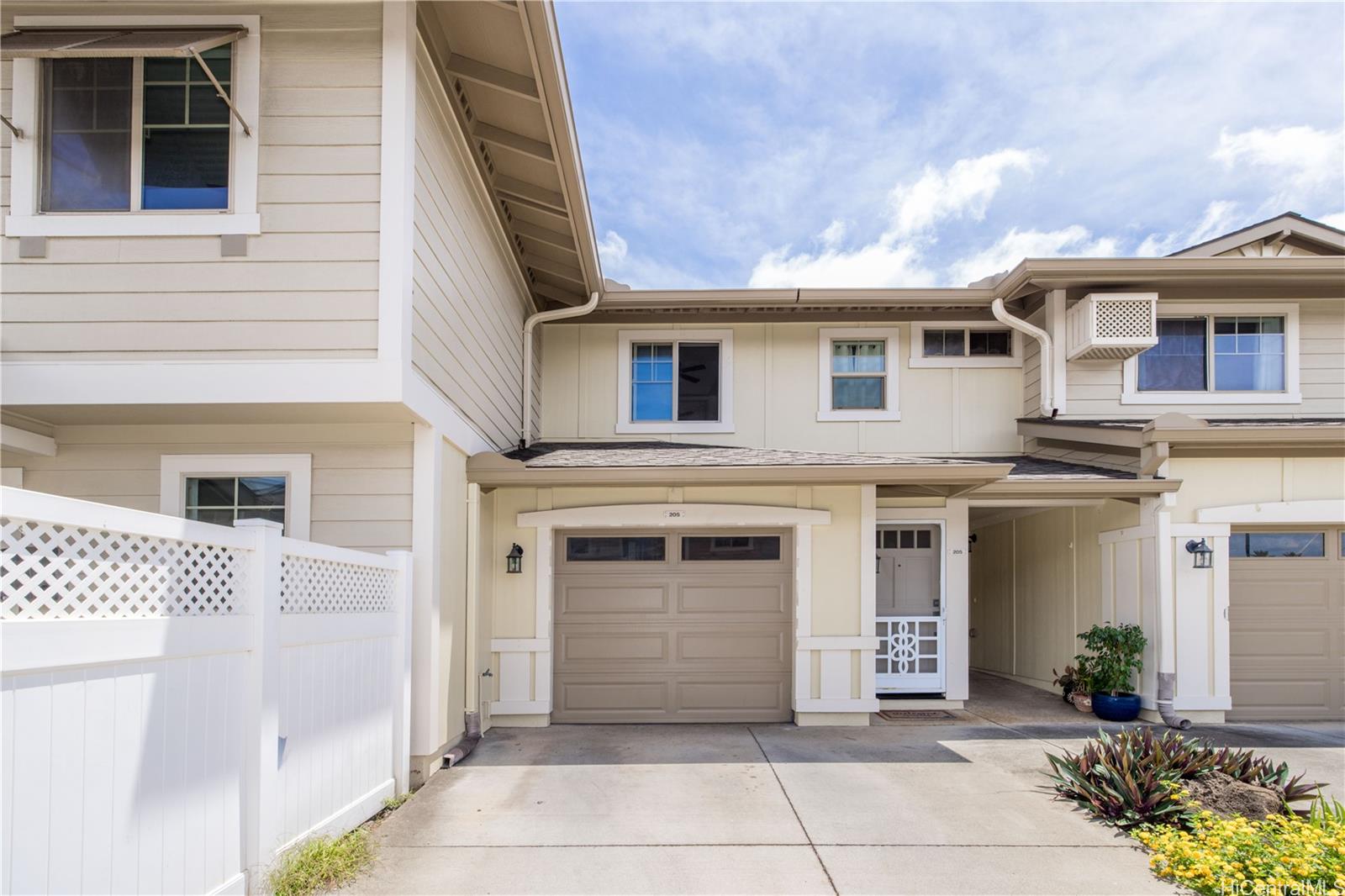 Villages of Kapolei townhouse # 205, Kapolei, Hawaii - photo 4 of 20