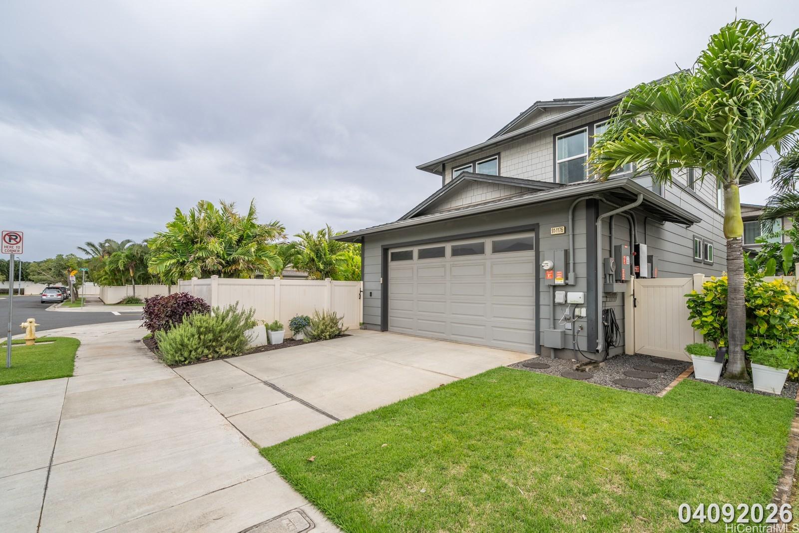 91-1176 Hokua St Ewa Beach - Rental - photo 2 of 25