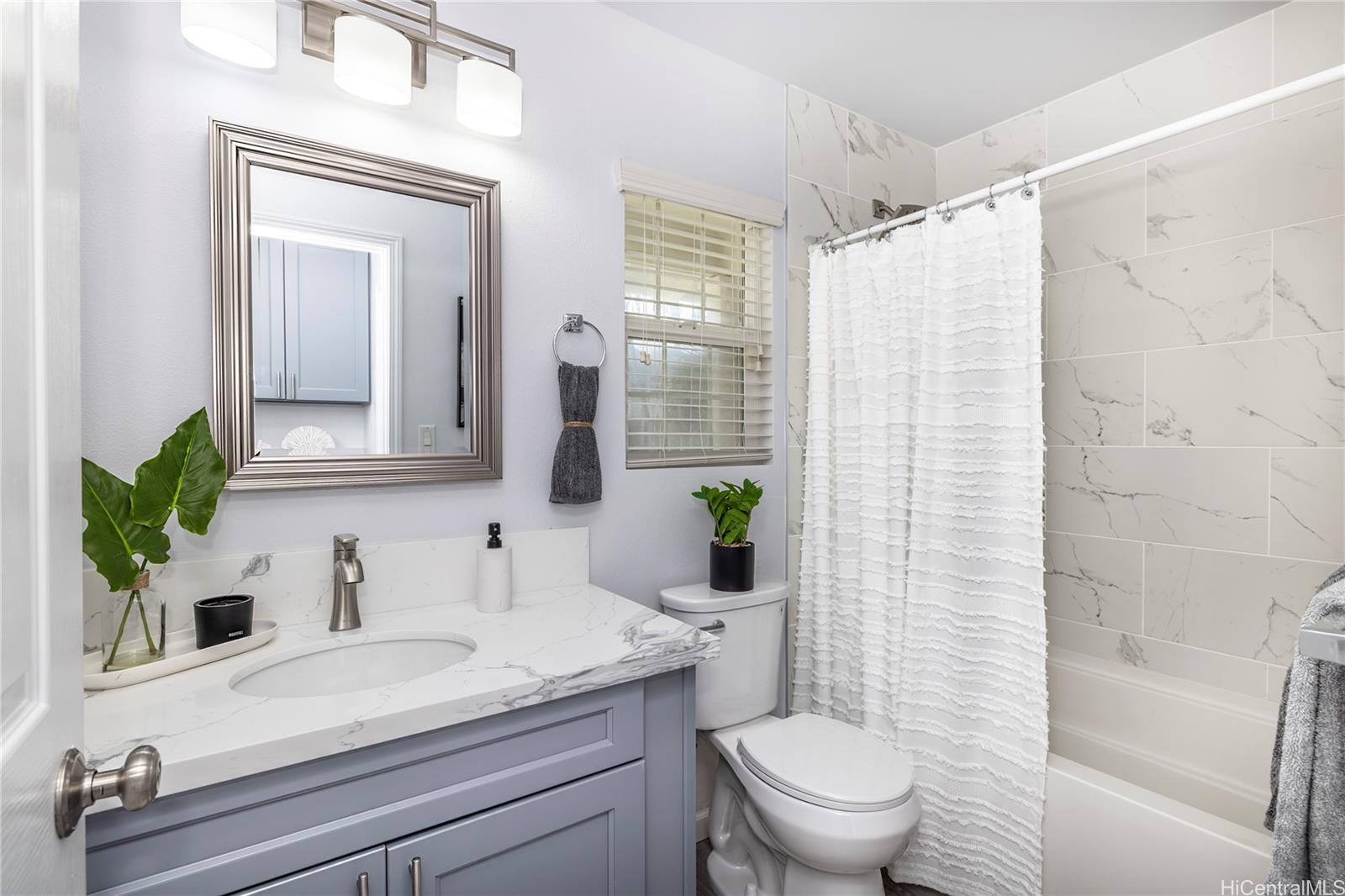 91-1178  Waiemi Street Hoakalei-ka Makana, Ewaplain home - photo 10 of 23