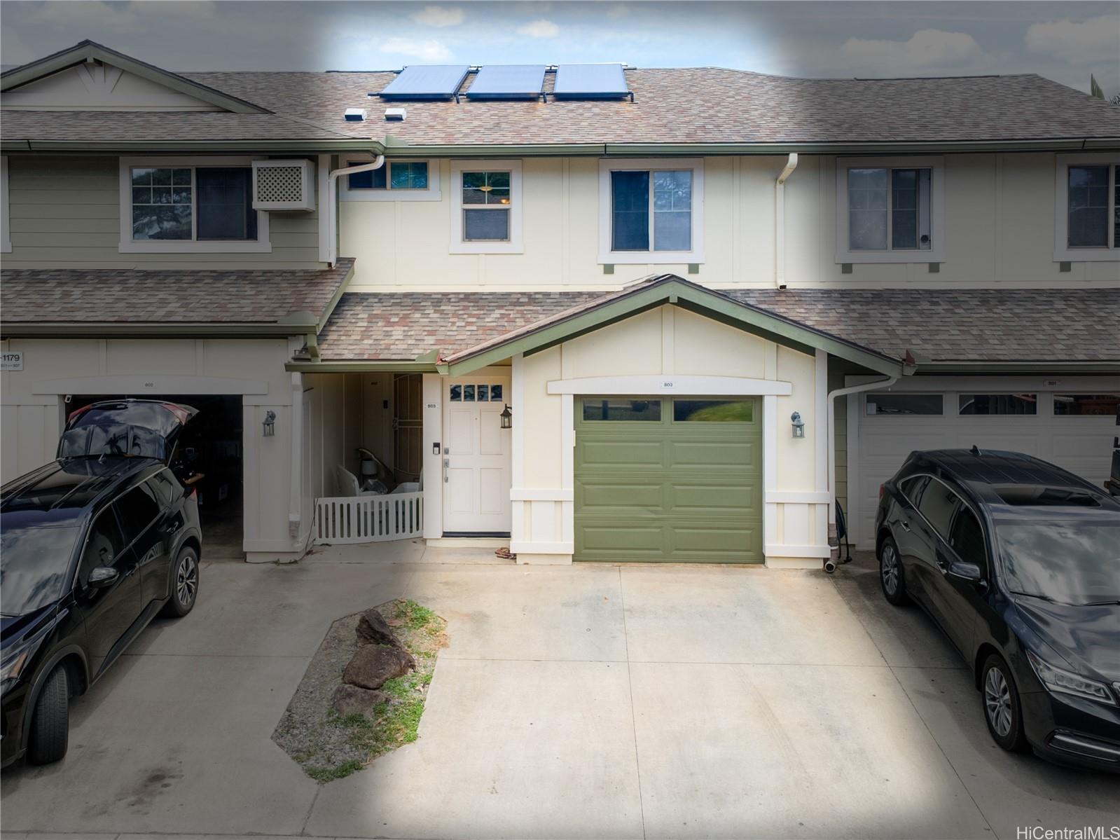 Villages of Kapolei townhouse # 803, Kapolei, Hawaii - photo 2 of 24