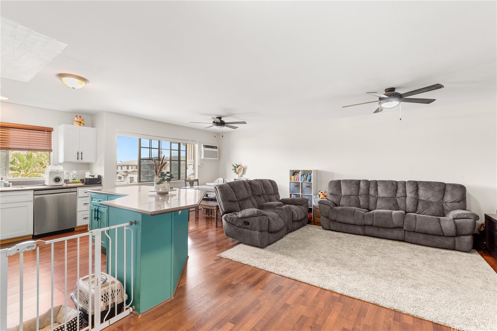 Villages of Kapolei townhouse # 803, Kapolei, Hawaii - photo 3 of 24