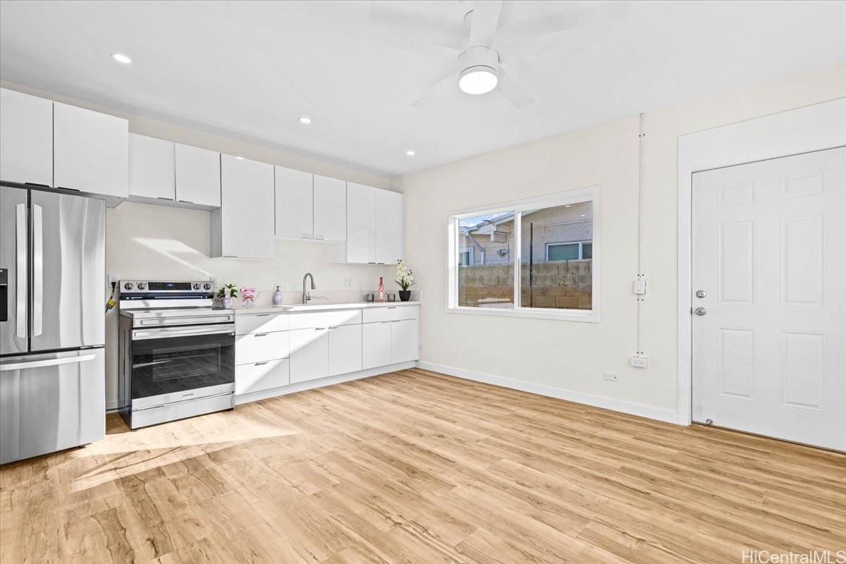 91-1180  Hanaloa Street Ewa Beach, Ewaplain home - photo 4 of 25